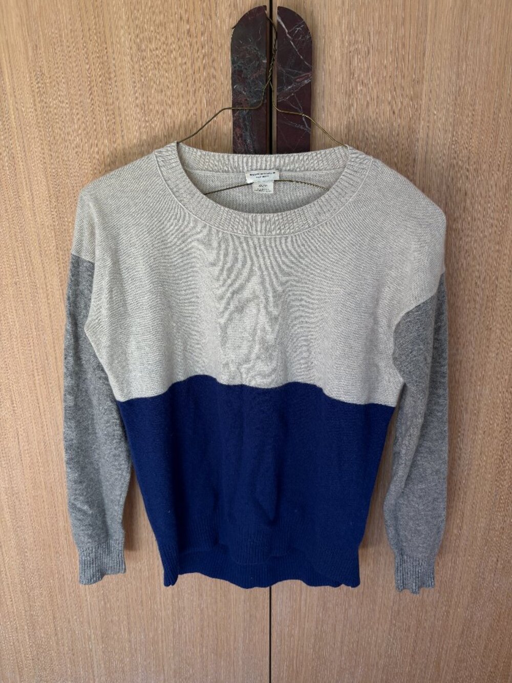 Club Monaco Cashmere sweater